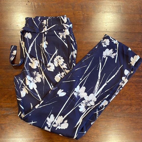 Zara purple floral straight leg dress pants - Picture 2 of 7